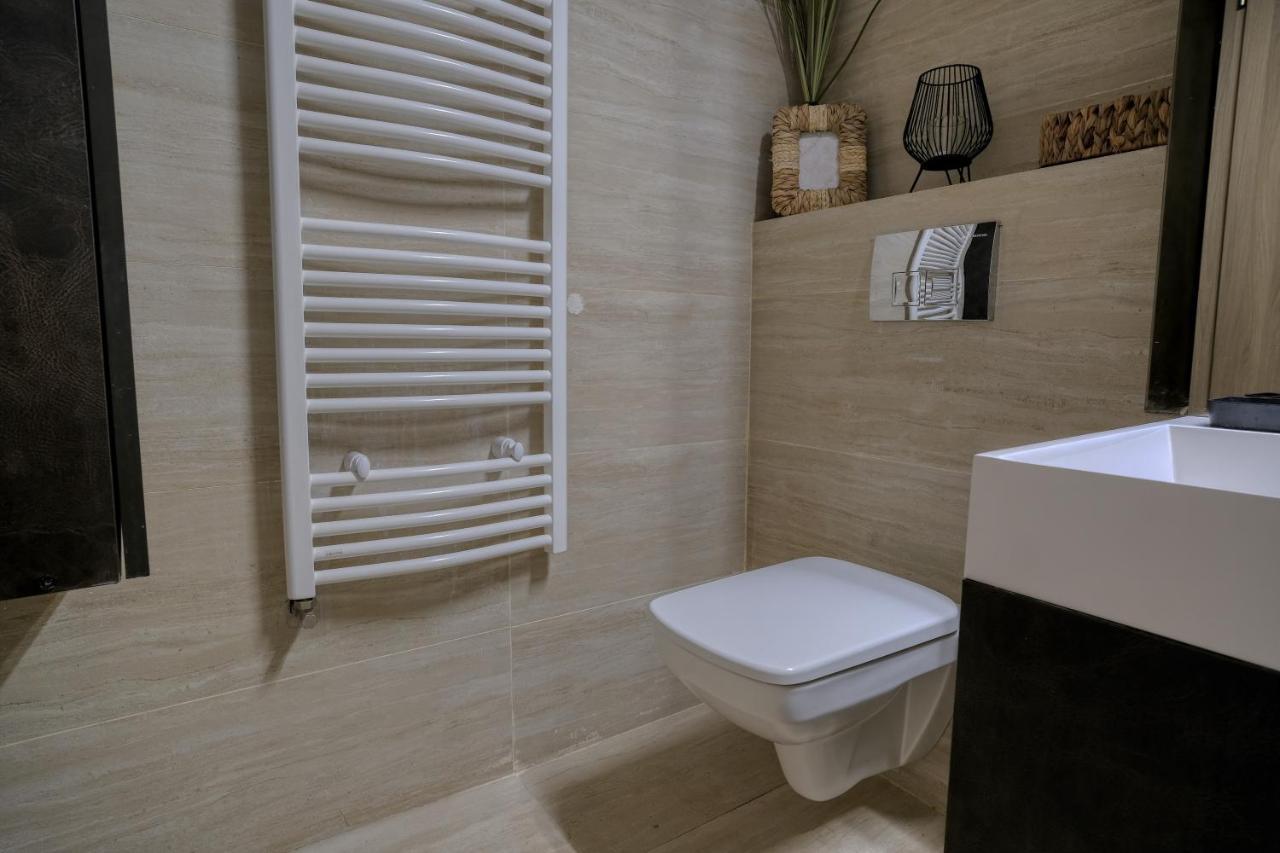 Central Luxury Apartment With City View Brašov Exteriér fotografie